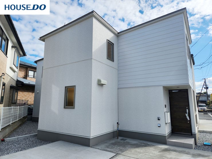 【外観】
現地(2025年10月)撮影
◎本日案内可能◎
完成済みですので、ごゆっくりご内覧いただけます。お気軽にお問い合わせくださいませ♪