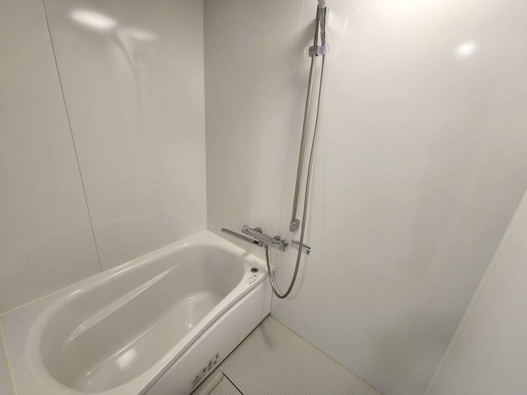 室内(2025年10月)撮影
◎本日案内可能◎
ゆったり足を伸ばしてくつろげる浴室♪