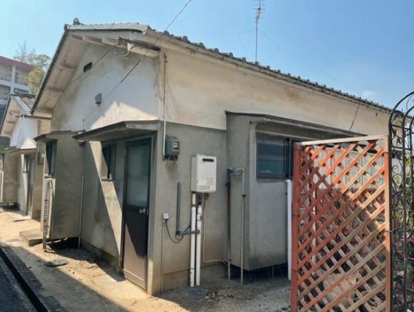 【間取り】
建物②外観写真