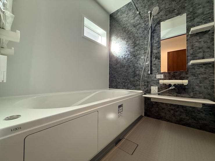 ◇毎日の疲れが取れるゆったり広さのある浴室☆浴室には、暖房・換気・涼風・換気機能付き♪