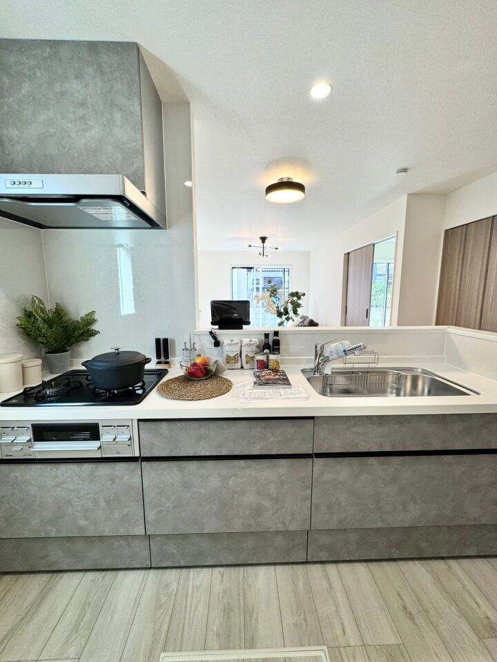 ■□■キッチン■□■
カウンターキッチン
システムキッチン