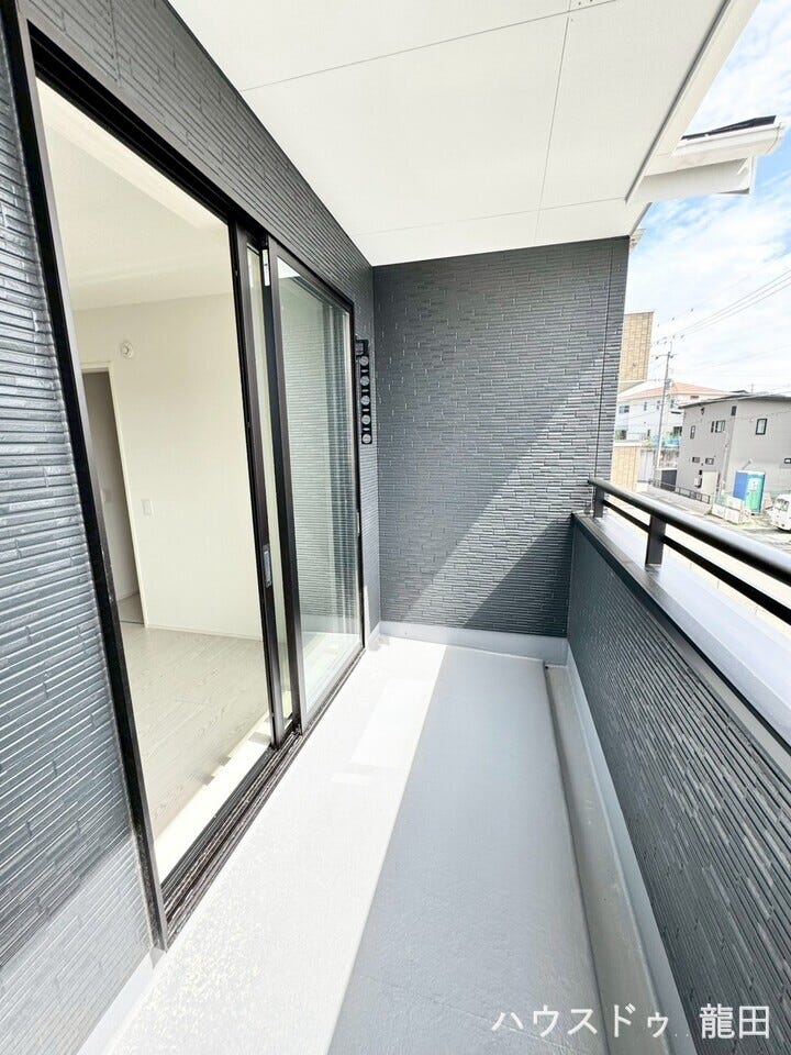 ■□■洋室■□■
洋室7帖・バルコニー