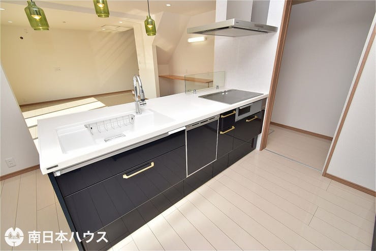 【キッチン】IHクッキングヒーター、食器洗浄乾燥機付きです♪