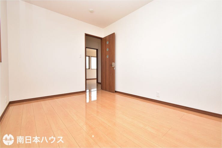 【駐車場】駐車3台分!縦列駐車ですが3台分停められます♪