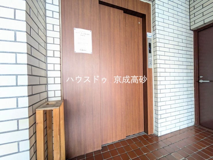 エレベーター1基