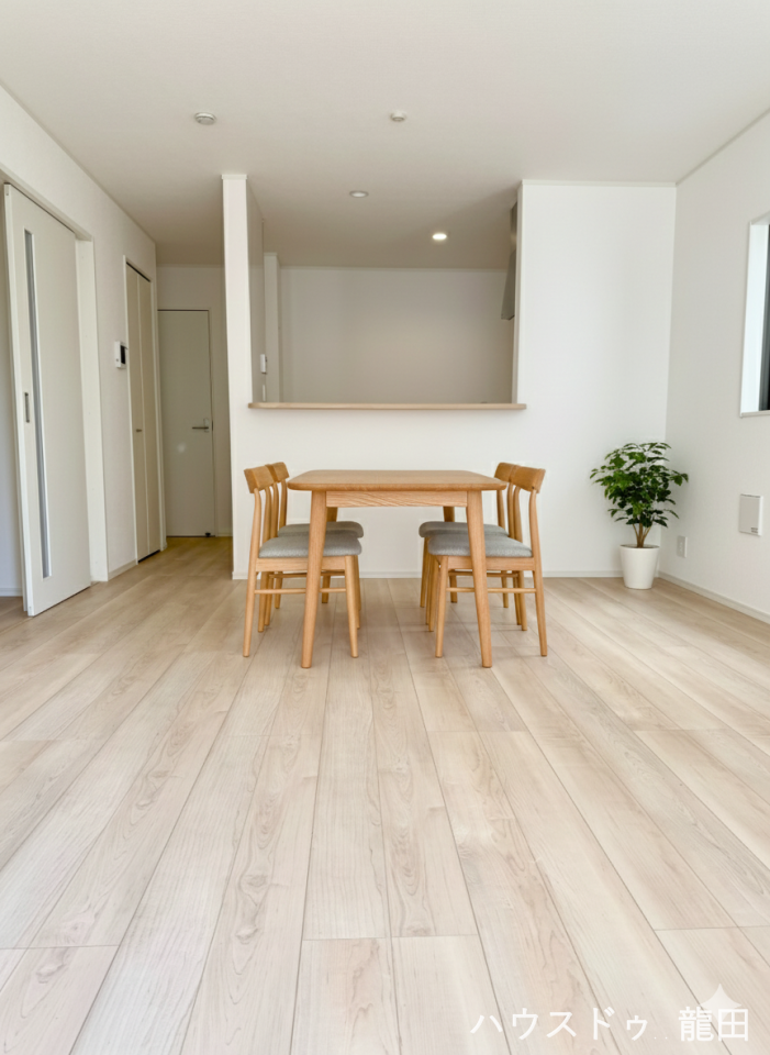 ■□■リビング■□■
リビングダイニング
※家具を入れたイメージ写真です