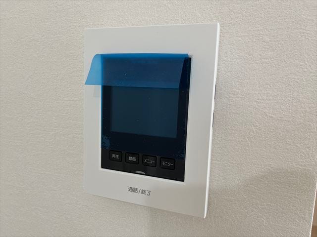 モニター付きインターホンはお子様のお留守番に防犯面でも安心です。