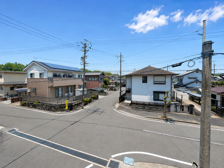 【前面道路】実際の交通量、日当たり、風通しは現地を見てみましょう♪現地を実際に見ていただくことでしか分からない情報が沢山あります!ご案内させていただきます!お気軽にお問い合わせください♪