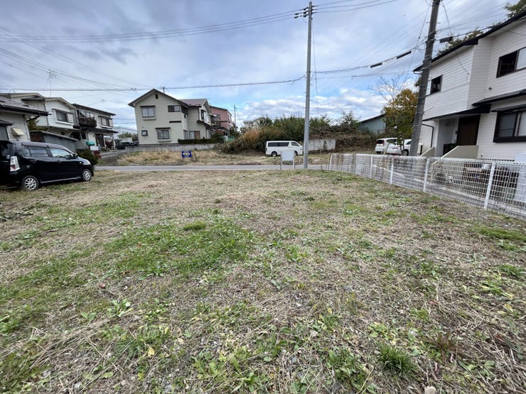 現地(2025年11月)撮影
◎現地案内予約受付中!◎
詳細は、ハウスドゥ 八戸田向へお気軽にお問い合わせください♪