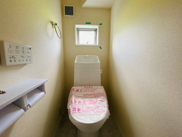 ウォシュレット付きトイレは1・2階にあるので朝の混雑も解消できます!!