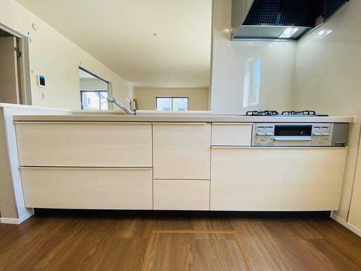 人気のカウンターキッチンでご家族の様子をみながら家事をすることができます♪