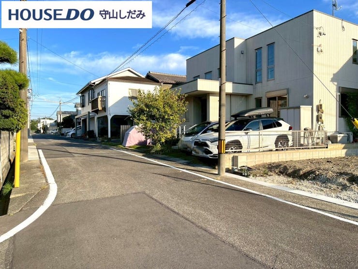 【前面道路】現地をご覧いただき、周辺環境なども一緒に ご確認いただけます!周辺環境もご案内いたします!安心してお住まいが購入出来るようサポート致します! お気軽にお問い合わせくだいませ◎