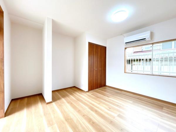 【リフォーム済】1階洋室