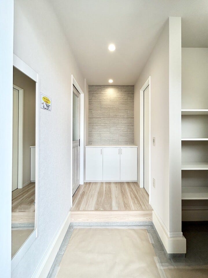 土間収納あり!中には入れたくないけど外に出しっぱなしにしておきたくないものの収納に最適です!