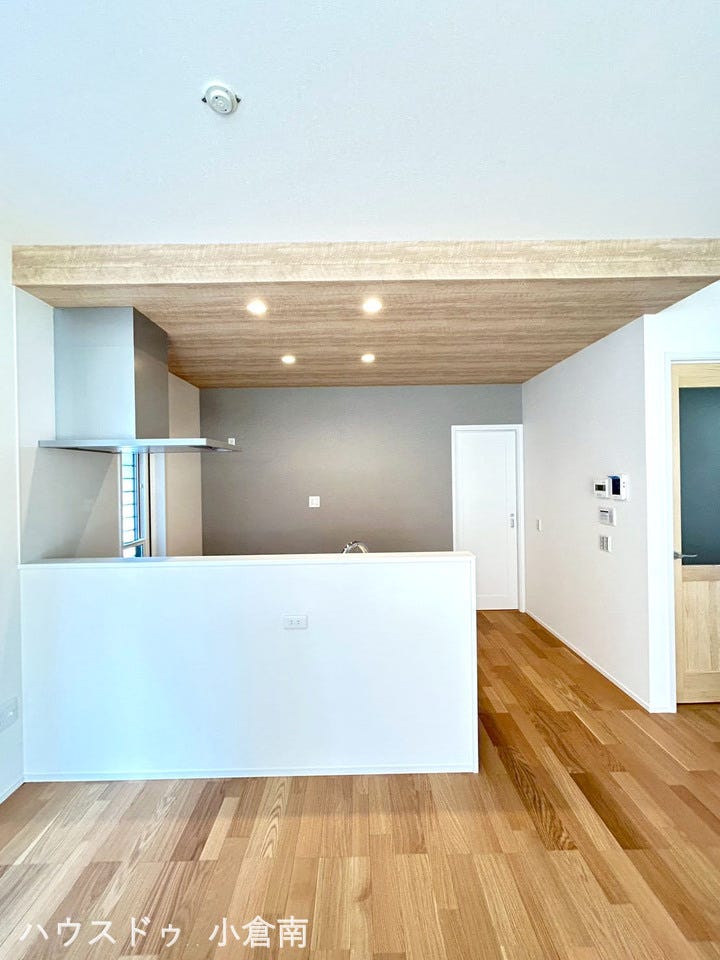 新築なら専門の当店へおまかせください♪小倉南区中貫 新築戸建て 貫小・田原中学校 LDK約20帖♪WIC♪小倉南区中貫新築戸建て◎駐車場2台◎1階シャッター◎オール電化◎キーレス玄関 当日来店大歓迎!