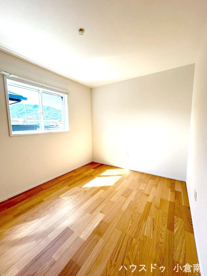 新築なら専門の当店へおまかせください♪小倉南区中貫 新築戸建て 貫小・田原中学校 LDK約20帖♪WIC♪小倉南区中貫新築戸建て◎駐車場2台◎1階シャッター◎オール電化◎キーレス玄関 当日来店大歓迎!