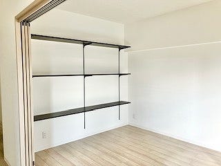 収納や飾り棚としてご活用できます