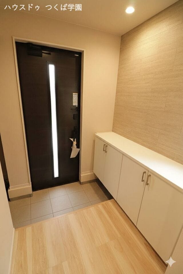 シューズボックスも十分な大きさです。