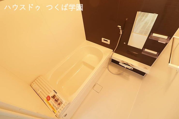 1坪タイプの浴室はゆったりとご利用いただけます♪