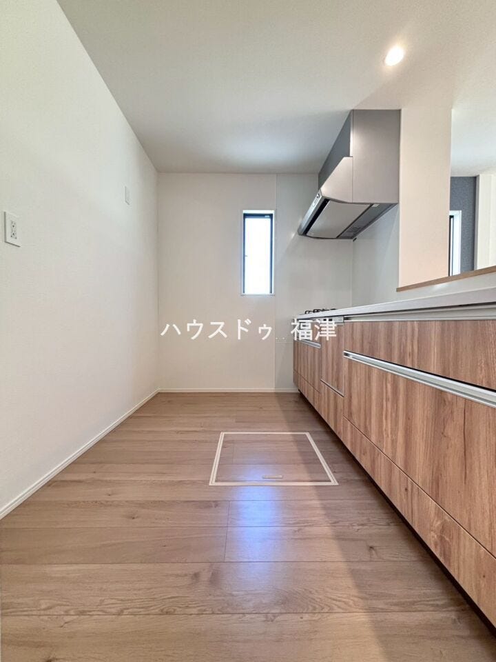 キッチンスペースも広いので、
お子様やパートナーと一緒にお料理が作れます♪
《宗像市ひかりヶ丘4丁目 新築戸建て》