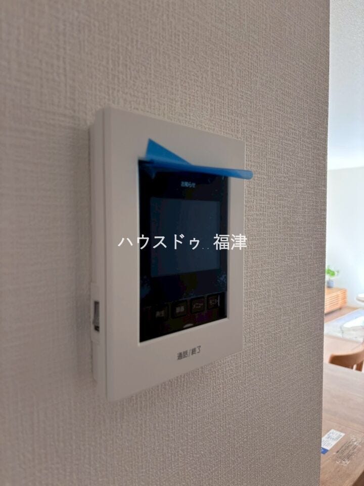 来訪者の顔が見えるので、
お子様が一人でお留守番をしても安心です♪
《宗像市ひかりヶ丘4丁目 新築戸建て》