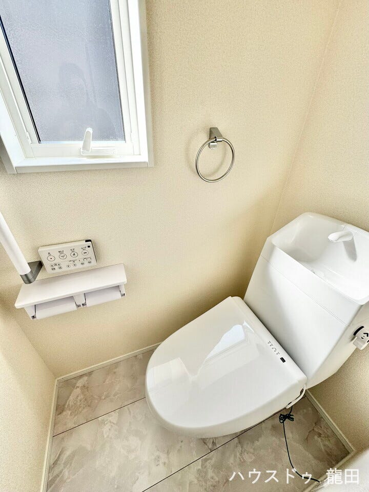 ■□■トイレ■□■
2階トイレ