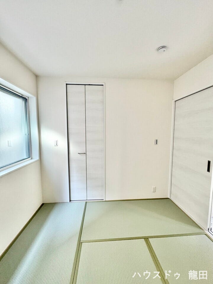 ■□■和室・収納■□■
暮らしに和の趣をもたらす畳のお部屋