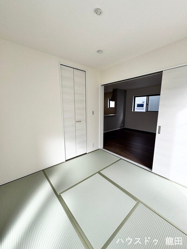 ■□■和室■□■
洋風和室4.5・収納