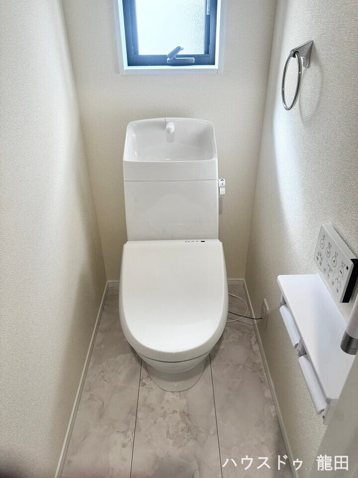 ■□■トイレ■□■
2階トイレ