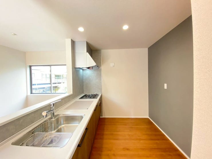 システムキッチンにより、家事動線がしっかり
考えらています♪