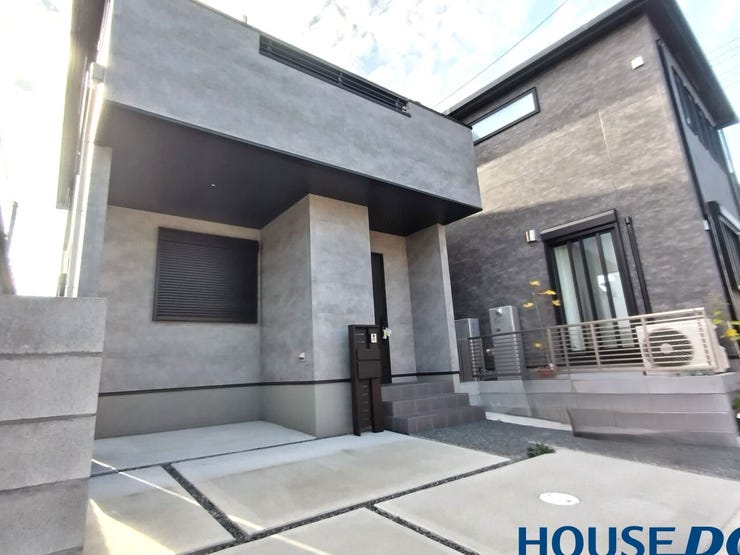 閑静な住宅地にあるお家です。