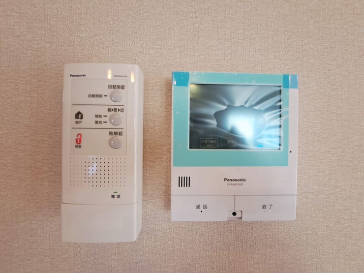 設備(2025年8月)撮影
◎本日案内可能◎
来客者をリビングから確認できるモニター付きインターホン!