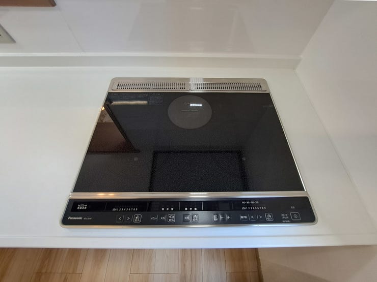 室内(2025年8月)撮影
◎本日案内可能◎
IHクッキングヒーターは火を使わないので、安心してお子様と一緒にお料理を楽しめますよ♪