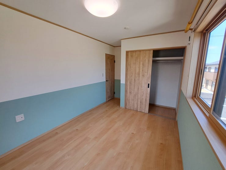 室内(2025年8月)撮影
◎本日案内可能◎
全居室に収納付きでお部屋を広くお使いいただけます♪