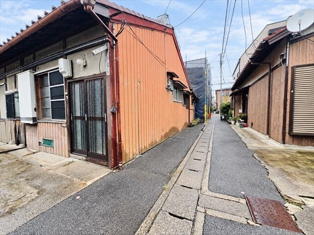 セットバックをすることで道路の幅が広がり見通しも良くなるので、安全性も高くなります。