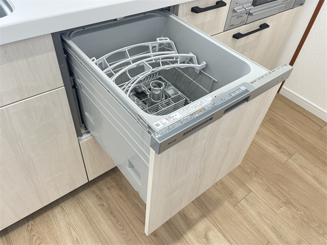 【食器洗浄乾燥機】