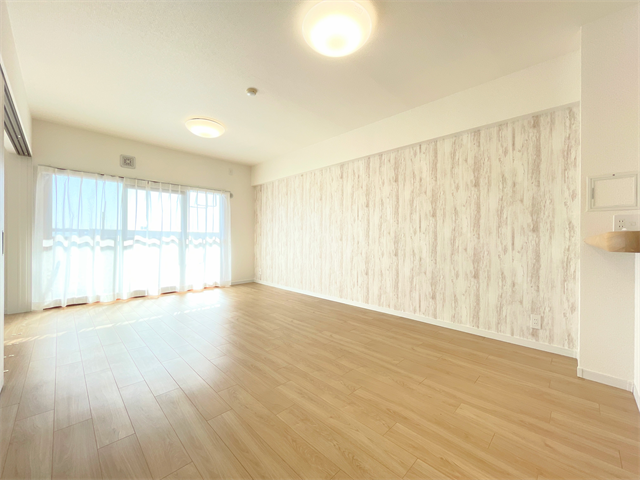 内装やディスプレイを自分たちらしくこだわれば、
リビングが家族の愛着のある空間になりますね。