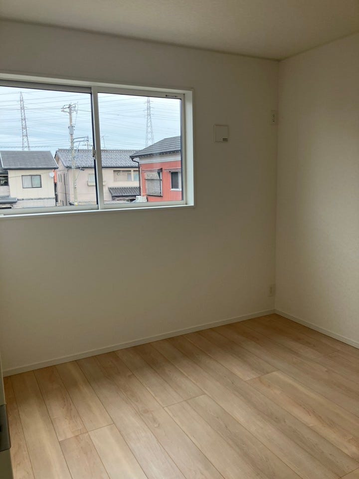 2階 北東側洋室