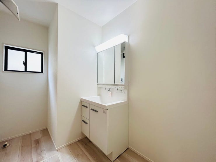 ◇清潔感溢れる洗面室☆