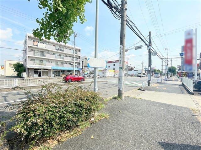 見晴らしがよい前面道路です。