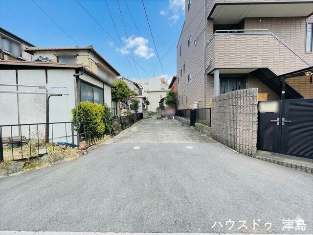 建築条件のない物件ですのでお好きなハウスメーカーで建築可能です。