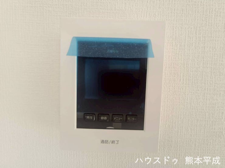 訪問者の顔が見える、防犯性の高いTVモニタ付きインターホンです