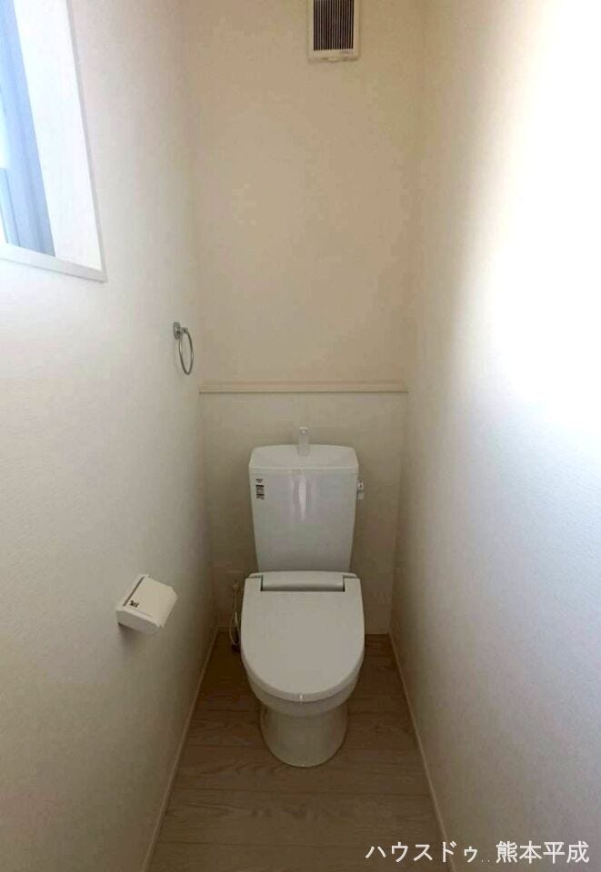2階にもトイレがあり、朝の混雑の解消にも役立ちます