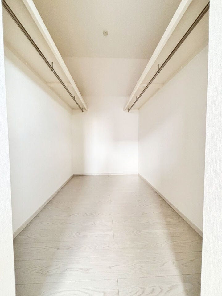 カウンターキッチン♪省エネ給湯器♪ウォークインクローゼット♪春日市惣利の新築一戸建て♪