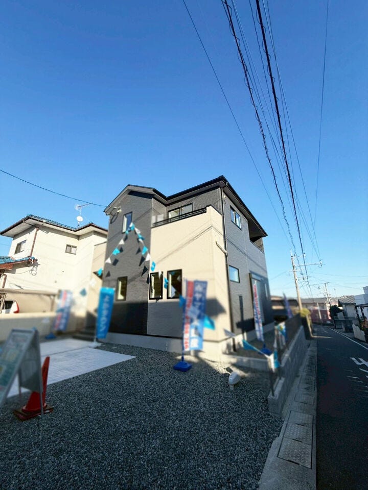 カウンターキッチン♪省エネ給湯器♪ウォークインクローゼット♪春日市惣利の新築一戸建て♪