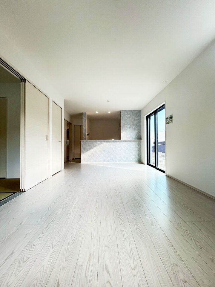 カウンターキッチン♪省エネ給湯器♪ウォークインクローゼット♪春日市惣利の新築一戸建て♪