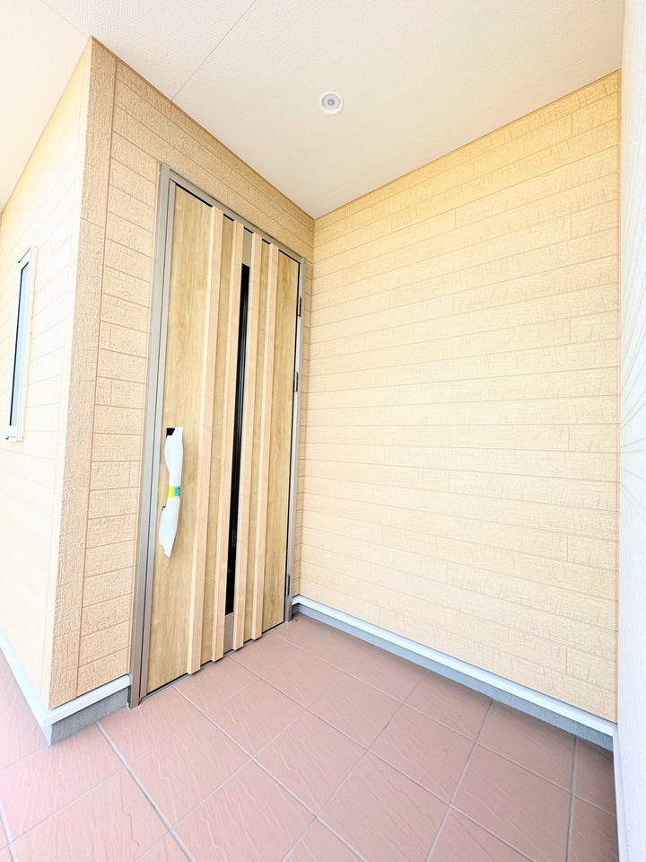 オシャレなエントランスでお客様をお迎えできます。