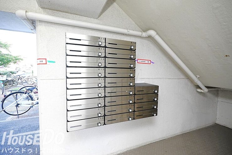 ■■本日内覧可能■■
全棟集合ポストが新調されました!
お気軽にお問い合わせください♪