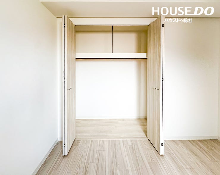 大容量の収納スペースでお部屋もスッキリ。