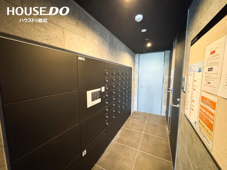 機能的に配置された共用ポスト。整理された印象で使いやすさも抜群です。